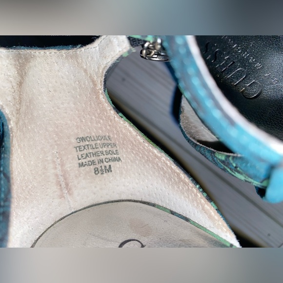 Guess By Marciano Tropical Jungle Leaf Floral Strap Stilettos Sandals Size 8.5 - Picture 9 of 12